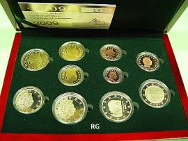 Luxemburg KMS 2009 PP mit 2x 2-�-Sonderm�nzen - Bild vergr��ern 