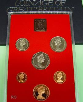 KMS Gro�britannien 1981 Proof -  (PP) - Bild vergr��ern 